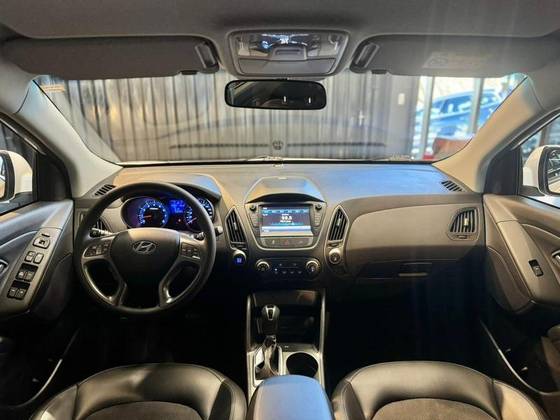 HYUNDAI IX35 2.0 MPFI GL 16V FLEX 4P AUTOMÁTICO HYUNDAI IX35 2.0 MPFI GL 16V FLEX 4P AUTOMÁTICO